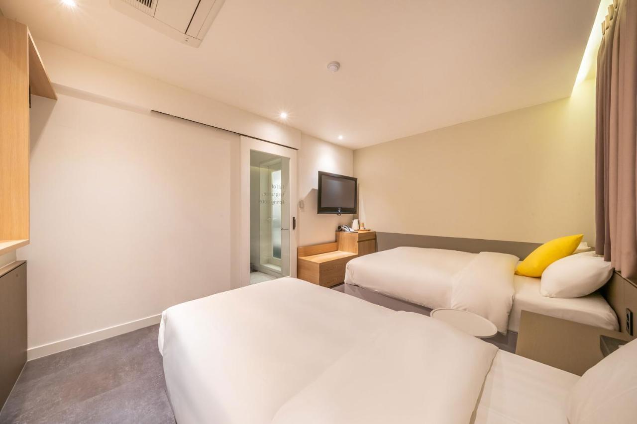 Chuncheon Bom Stay Exterior foto