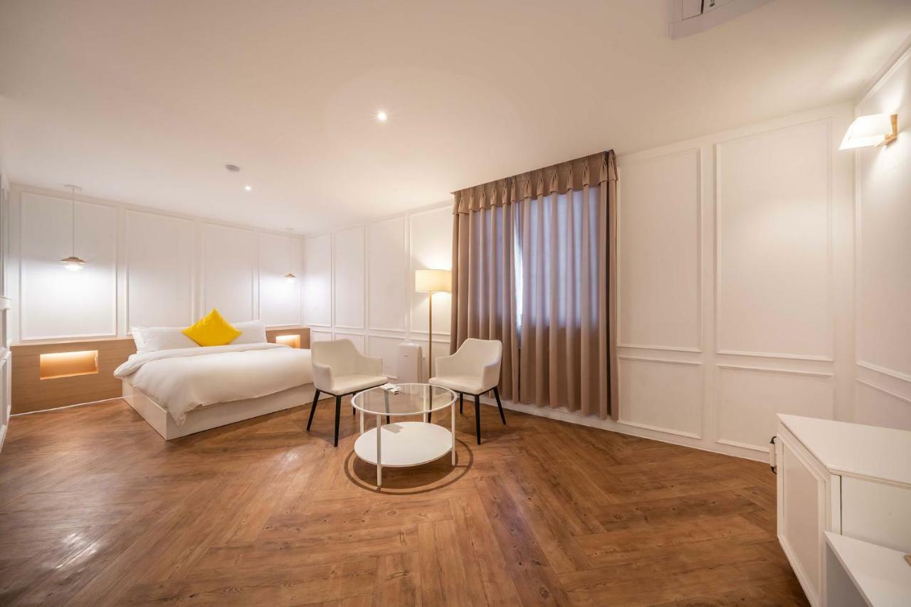 Chuncheon Bom Stay Exterior foto